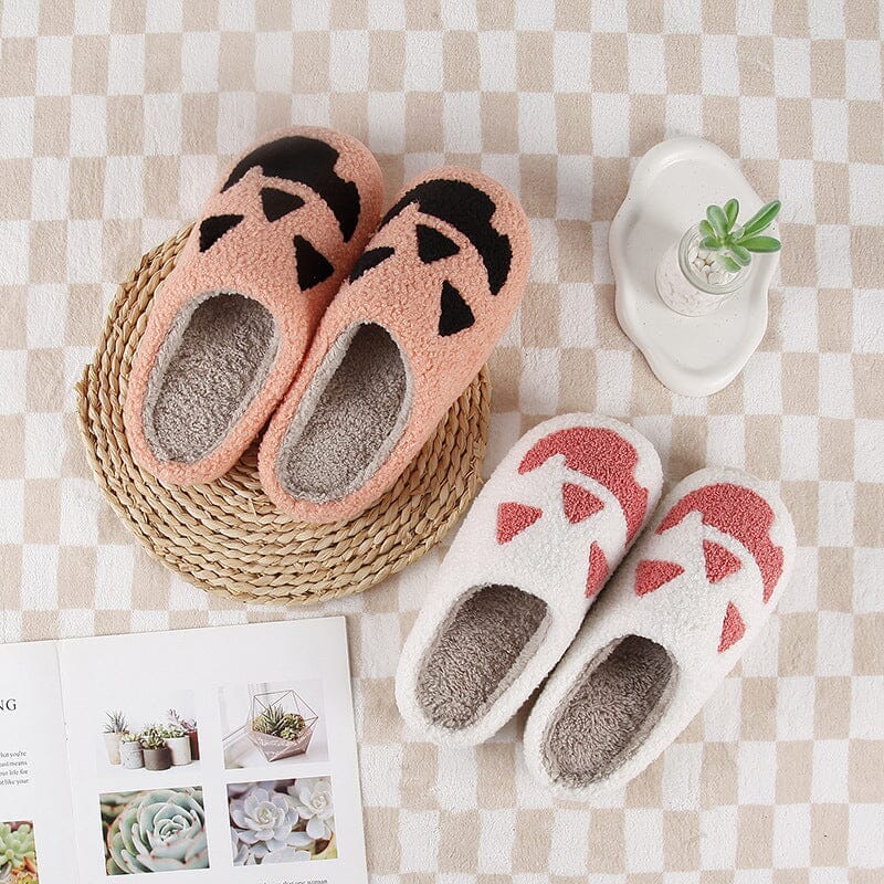 ComfortHarvest⢠Cozy Fall Slippers