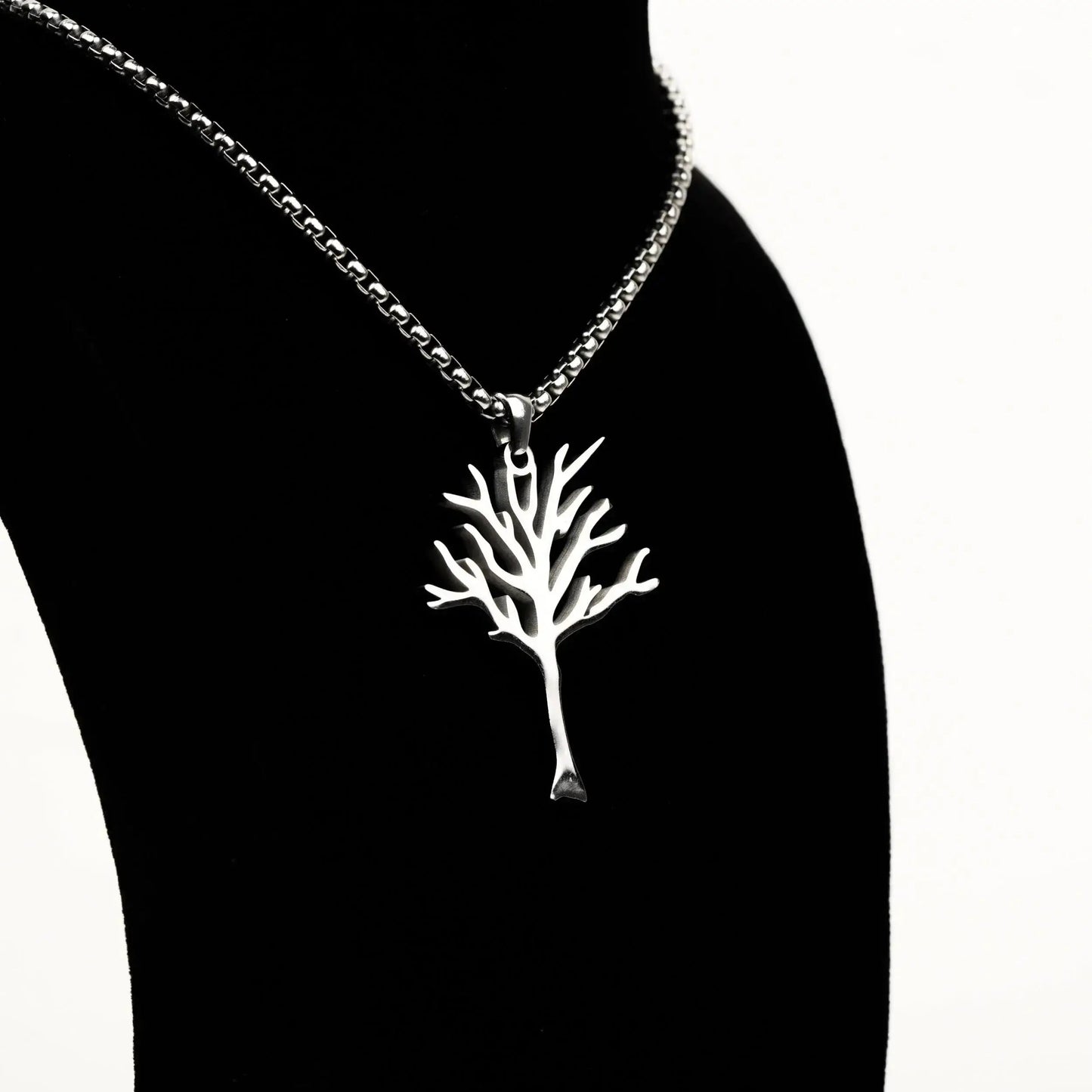 Poison Tree Halskette (Blattloser Baum)